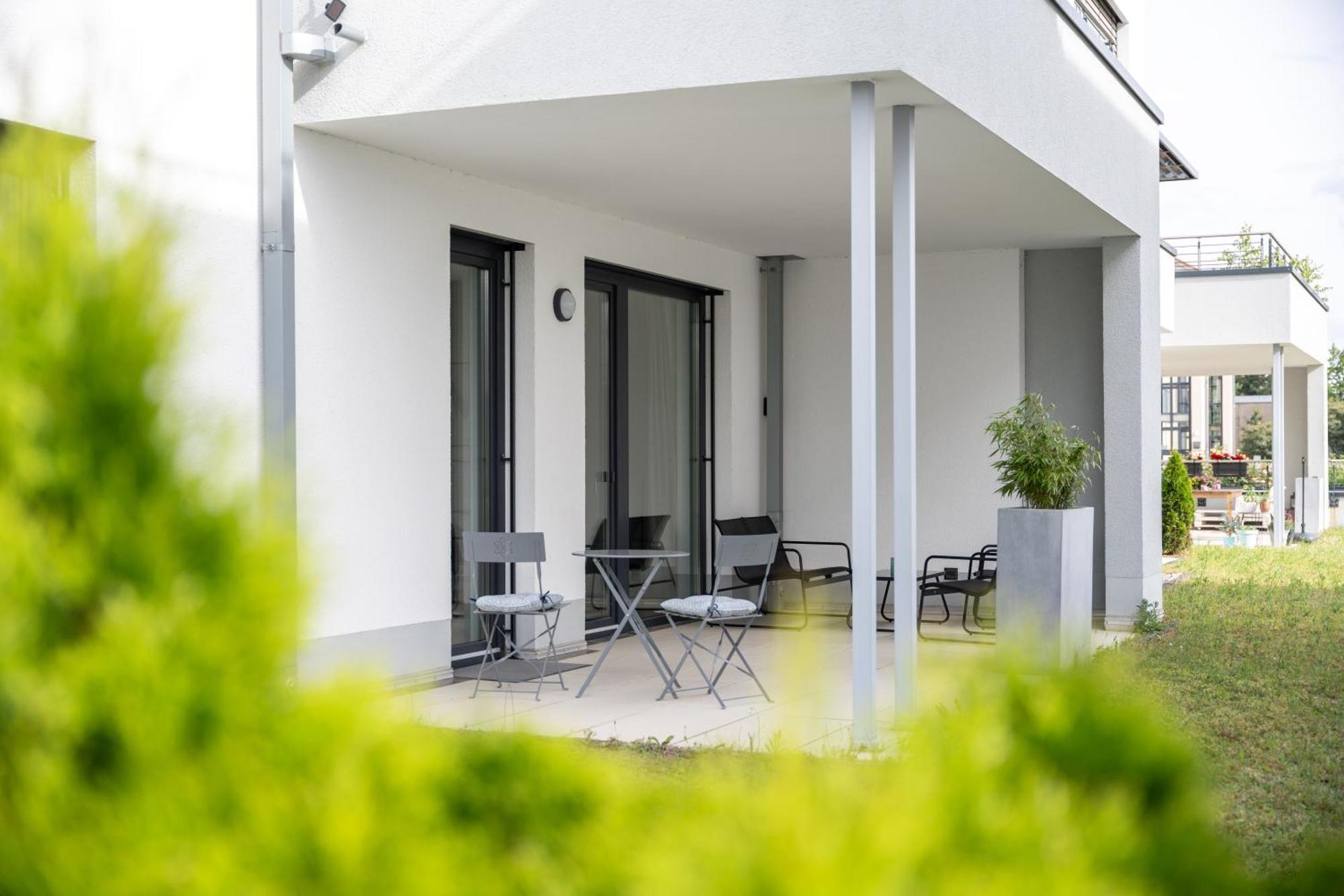 Zentral - Fuer 6 - 2X Frei Parken - Terrasse Apartment Giessen Ngoại thất bức ảnh